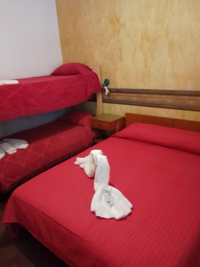 Hosteria Mundo Tablas مار ديل بلاتا المظهر الخارجي الصورة