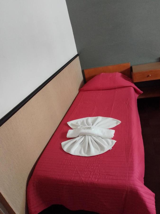 Hosteria Mundo Tablas مار ديل بلاتا المظهر الخارجي الصورة