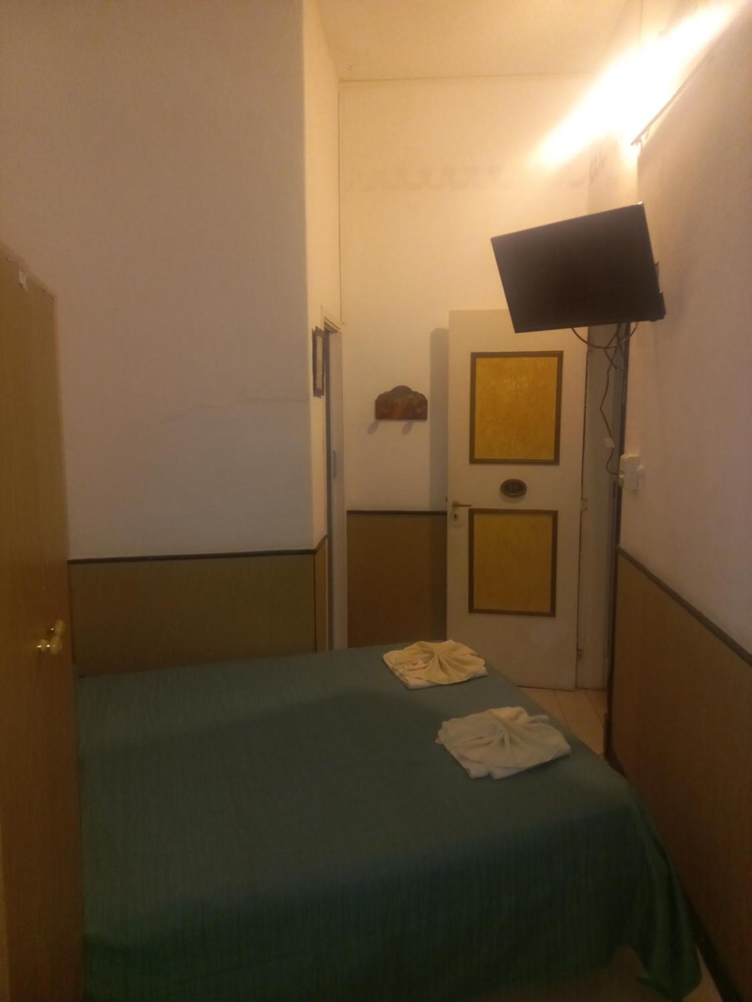 Hosteria Mundo Tablas مار ديل بلاتا المظهر الخارجي الصورة